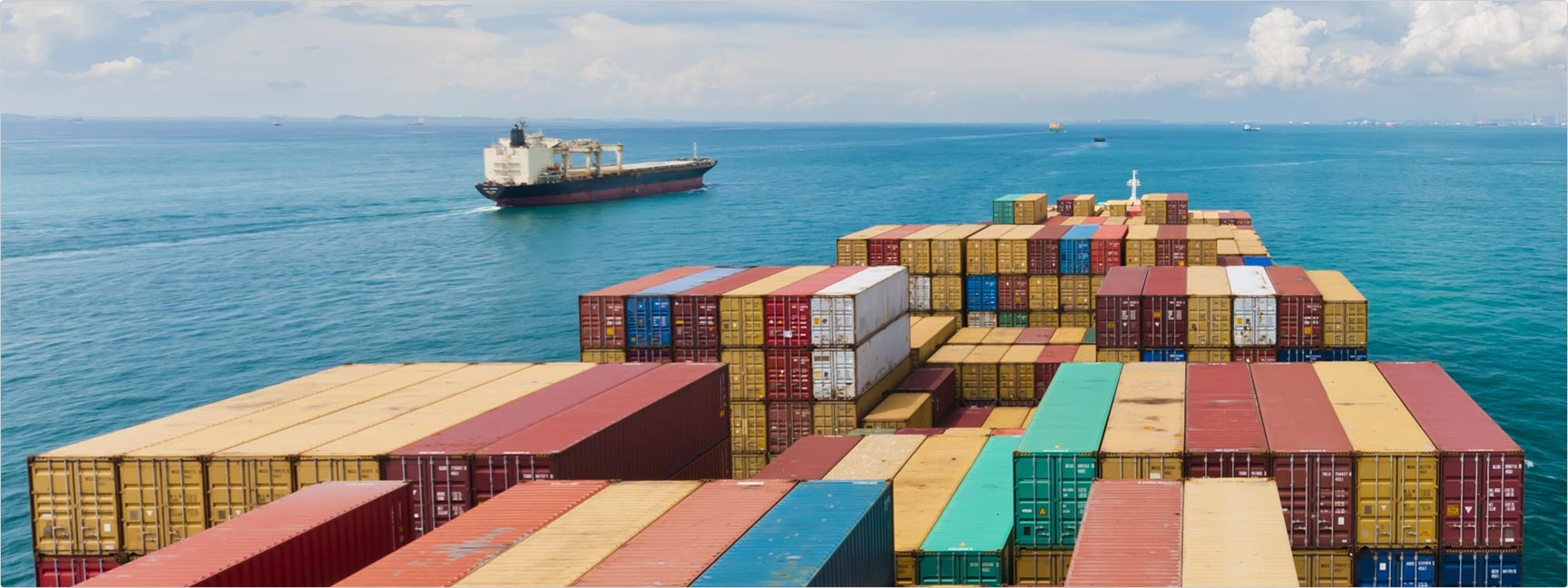Fresh opportunities to  increase exports to  China linking Pakistan  with open market 