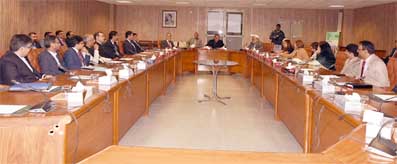 Zubair Gilani addressing newly appointed Trade Officers