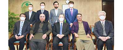 M Azfar Ahsan with CRBC delegation