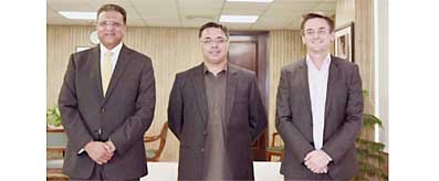 M Azfar Ahsan meeting with MD Metro Mr Marek Minkiewicz