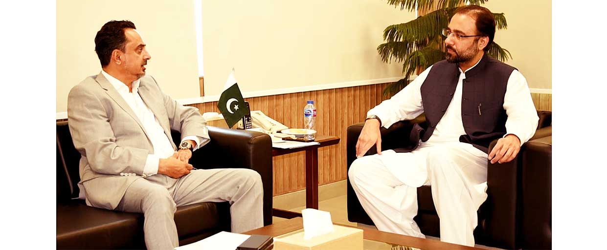 Chaudhry Salik Hussain meeting with Owner of Gree Electronics