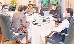 IT sector holds huge investment potential: PM