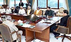 Pakistan looks forward to sustainable economic relations with Oman: PM